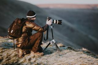 Best travel cameras for Kerala tour packages 2025 guide