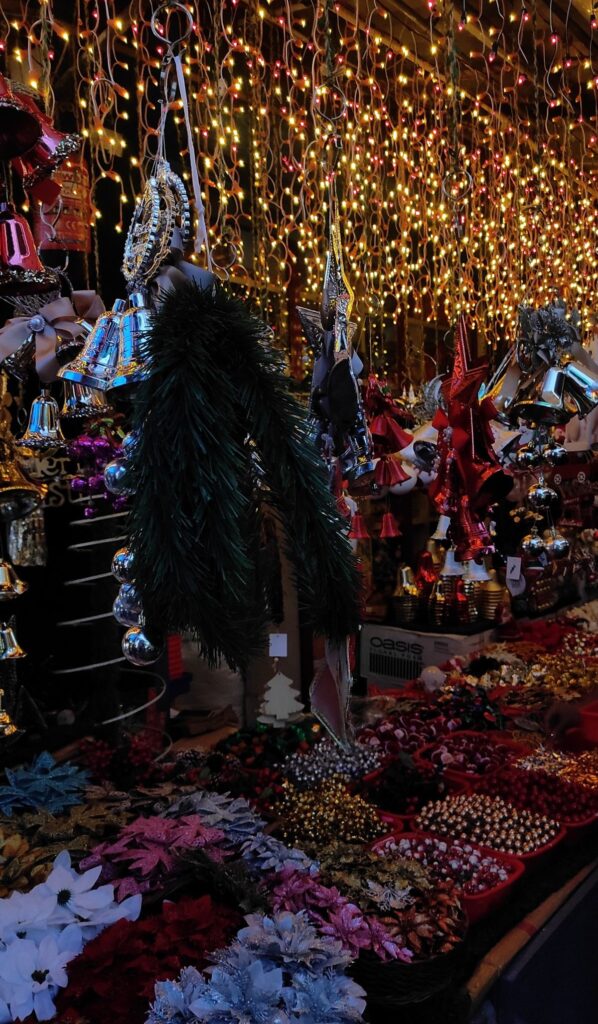 Christmas celebrations in Kerala with festive lights and Kerala tour packages